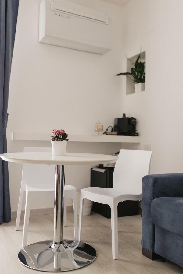 Il Giramondo Suite&Room Self Check-In 马泰拉 外观 照片