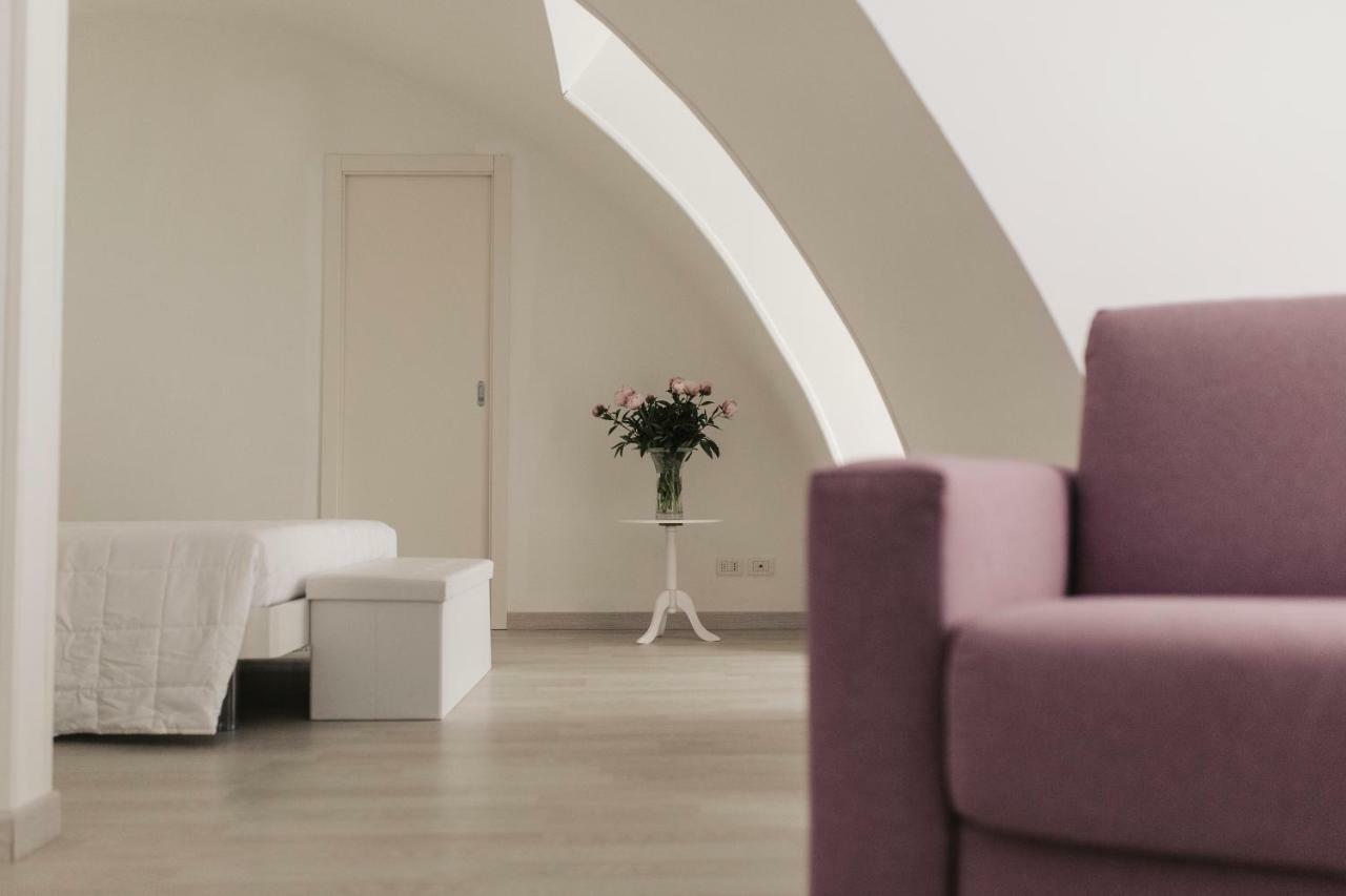 Il Giramondo Suite&Room Self Check-In 马泰拉 外观 照片